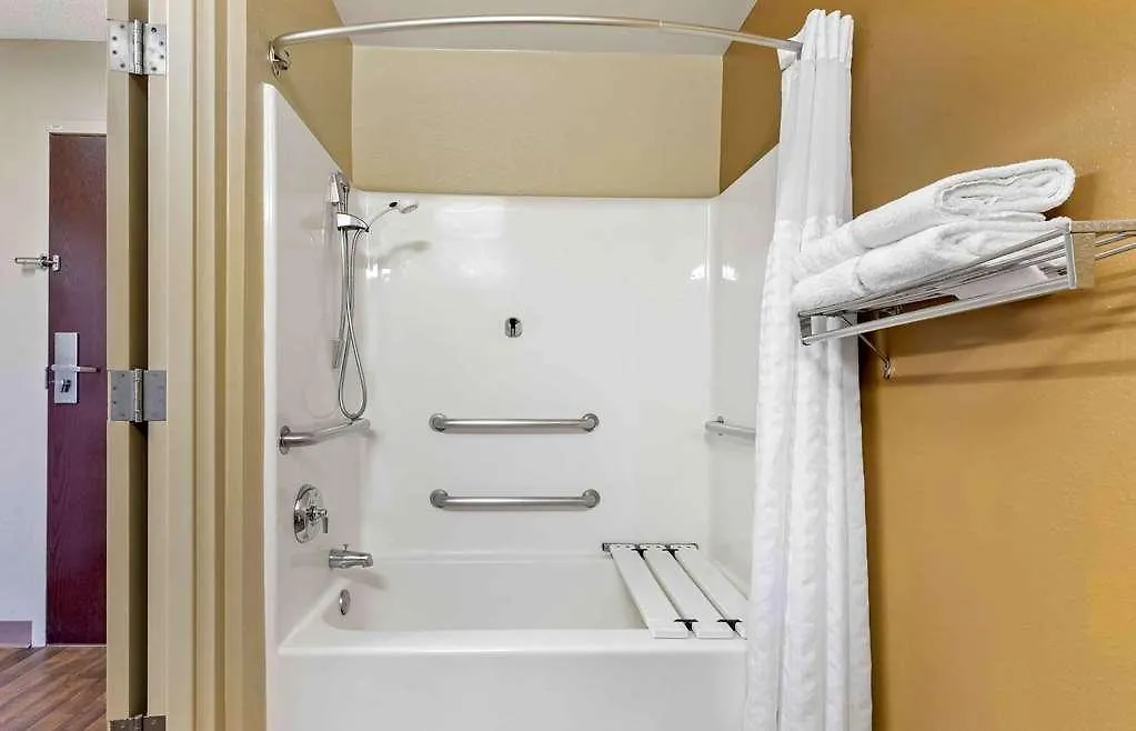 Extended Stay America Suites - Los Angeles - LAX Airport - El Segundo 2*,