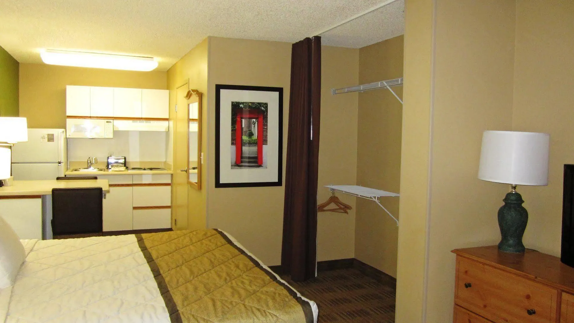 Extended Stay America Suites - Los Angeles - LAX Airport - El Segundo